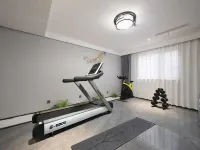 Moshang Qingju Hotel (Fuyang Central Plaza Renmin Road)