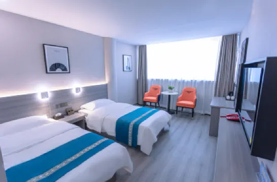 Korla Fuxin Yijia Hotel Hotels near XiaoKangCheng ShangYeJie