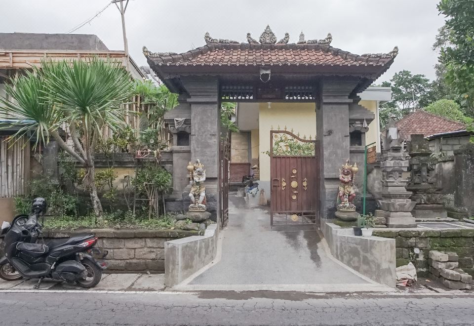 GIULIA HOME HISTORIC CENTRE Over view