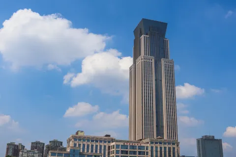 Zhongyuan International Hotel