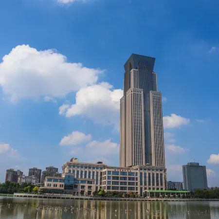 Zhongyuan International Hotel