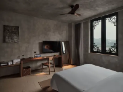 From a beautiful dream Hotel [ The most popular hotels for tourists] Hotels in Leshan