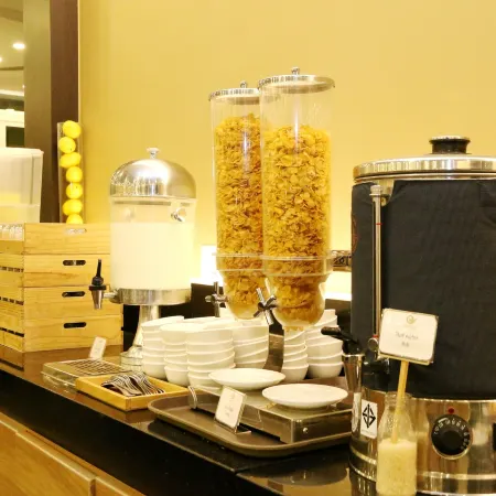 Crystal Palace Luxury Hotel Pattaya