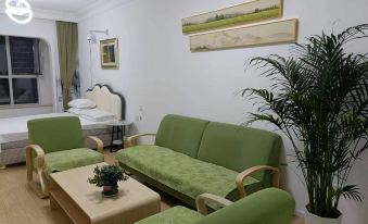 Huansu Seaview Apartment (Yingkou Leyuquan Carrefour Shop)