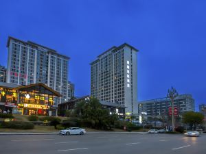 Jingqi Lianmin Hotel (Shenggao Plaza)