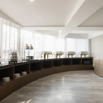 Ouhang Landis Hotel (Tianjin Binhai International Airport)