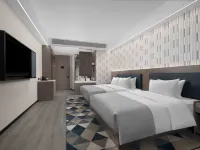 Wanda Moments Altay Hotels near Altay Xuedu Airport