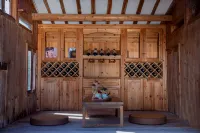 Hongcun Nanhu Guanyuan · Designer Lakeview Vacation Apartment - bar