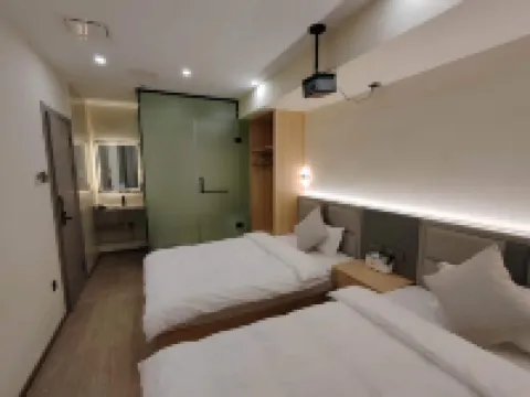 Yanji Fuyuanju Hotel