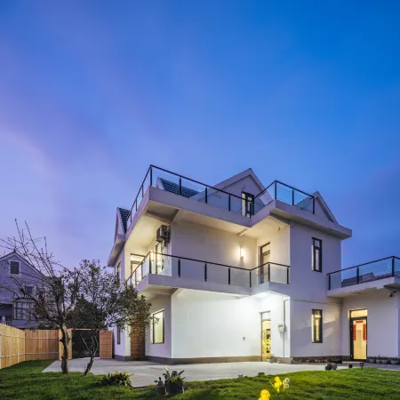 Floral Hotel · Chongming Yueting, Time Village Hotel (Xijiagang Branch)