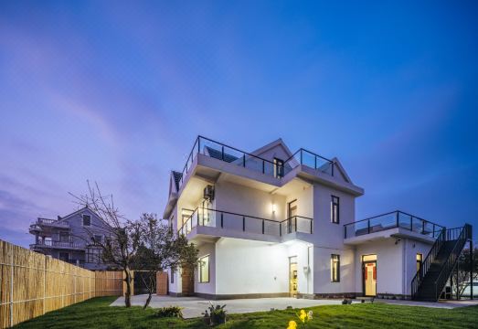 Floral Hotel · Chongming Yueting의 아름다운 정원