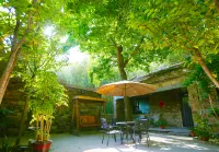 Zhuquancun Boutique Homestay