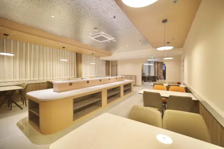 Shanshan Yunyue Hotel