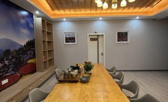 Wuyuan Fontainebleau Homestay