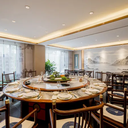 Rezen Hotel (Suqian Wanda Plaza Xiangwang East Road Branch)