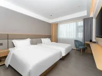 途客中國HOTEL（鄭州南陽路海灘寺地鐵站店） 海滩寺附近的飯店