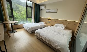 Hongyashan Foreign Guest Homestay Hotel