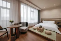 Taizhou Junhua Yixiang Hotel (Wenling Daxi Branch)