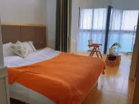 東山暖予海景民宿