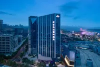 Microtel By Wyndham Qingdao Huangdao Hotel di Qingdao