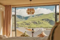 Yunyin Design | Panoramic Mountain View | Designer's Courtyard Luxury Boutique Hotel
