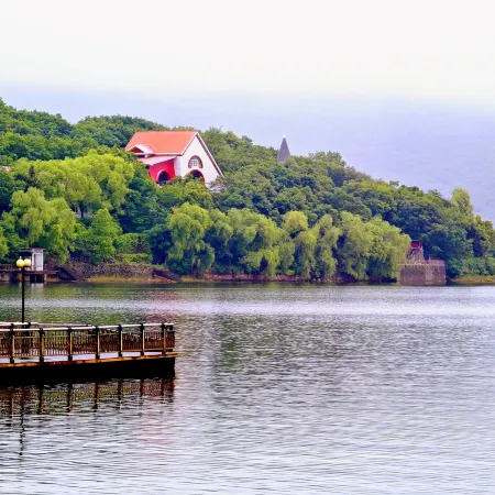 Jucaiwan Hotel (Jingpo Lake Scenic Area Branch)