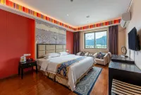 Tianyu Hidden Secret Theme Hotel Hotels in Nyingchi