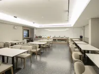清沐鉑金飯店（南京鐵心橋地鐵站三江學院店） 翠屏山附近的飯店