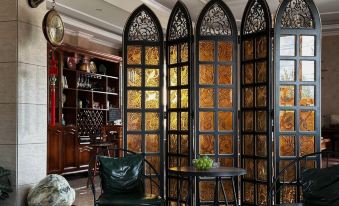 Yining Yishui No.8 B&B