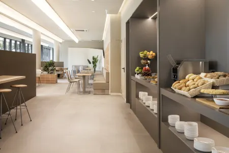 B&B Hotel Lisboa Oeiras Отели в г. Paco de Arcos