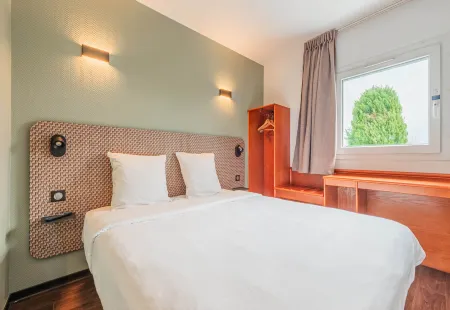 B&B Hotel Mulhouse Kingersheim Отели в г. Люттербах