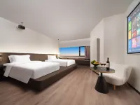 meiyangshepinjiudian Hotel di Stasiun Kereta