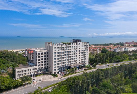 화이트 돌핀 호텔 객실