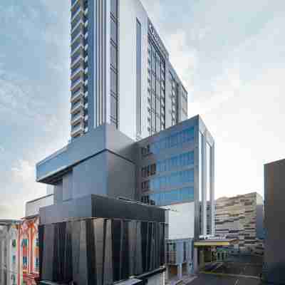 Oakwood Hotel & Apartments Grand Batam Hotel Exterior