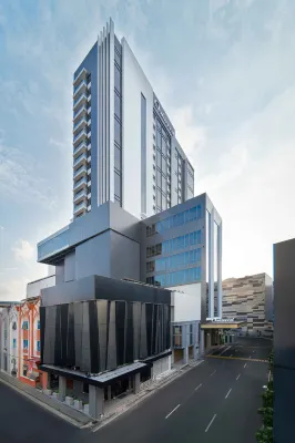 Oakwood Hotel & Apartments Grand Batam Hotel dekat Masjid Bidayatul Hidayah Bida Asri 2