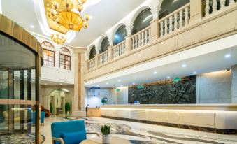 Vienna International Hotel (Shanghai International Resort, Huaxia East Road Metro Branch) - Housity