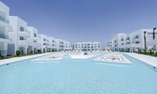Tanoak Hotel