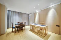Bella Hotel (Dongying Guangrao Le'an Street International Expo Center) - С тренажерным залом