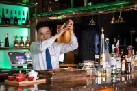 Plaza Hotel Yuyao - Baarit