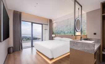 LANDWISE SEAVIEW HOTEL(International Convention and Exhibition Center Store)
