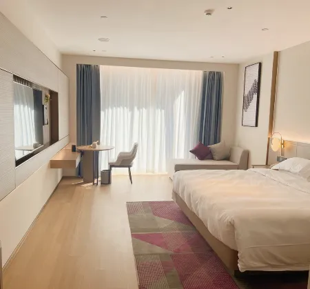 Waitan Intercontinental Hotel Отели рядом со станцией Shunchang Railway Station