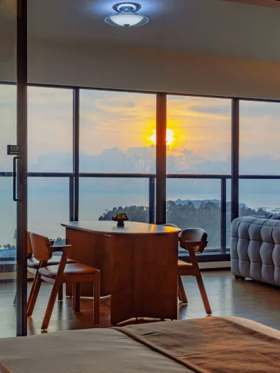 KK·The Key to Aurora