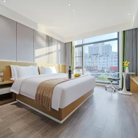Jianshi Night Pearl Holiday Hotel (Traditional Chinese Medicine Hospital Branch)