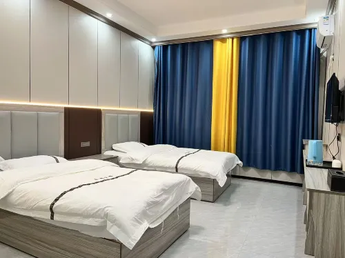 Chengxu Hotel (Xiangcheng East-West Avenue Lizhai Town Central Health Center) - 2-Star