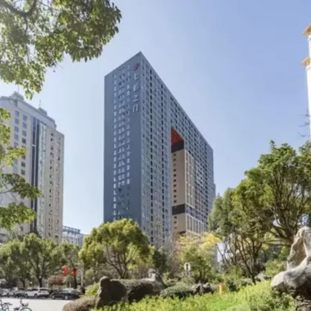 Shangpin Apartment Hotel