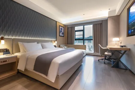 Lanou International LiuZhou Отели рядом с достопримечательностью «Guangxi Science and Technology University (Southwest to Liuzhou Qiaoyuan Unit)»