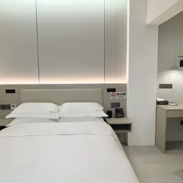 Yiduo Hotel