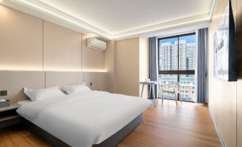 Yipin Hotel (Kunming South Railway Station Chenggong University Town)