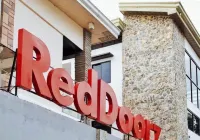 RedDoorz @ Cion Suites Mintal Davao Hotels in Davao