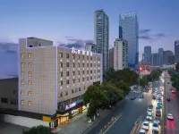 UNITOUR Hotel (ChangshaJintaiguangchanghuochezhan) Hotel in zona Mawangdui Han Mausoleum